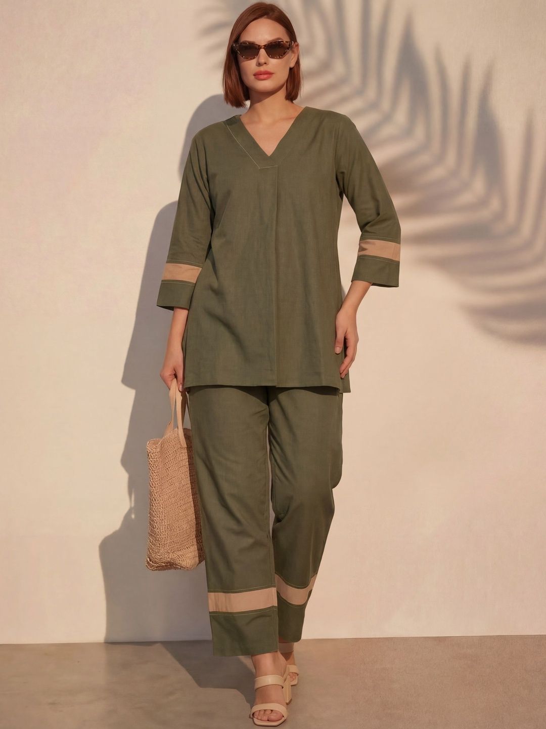 Buy Bannos Swagger Colourblocked Tunic With Trousers -  - Apparel for Women