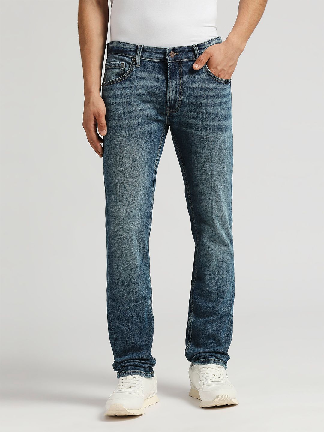Pepe Jeans Men Vapour Slim Fit Clean Look Light Fade Stretchable Jeans
