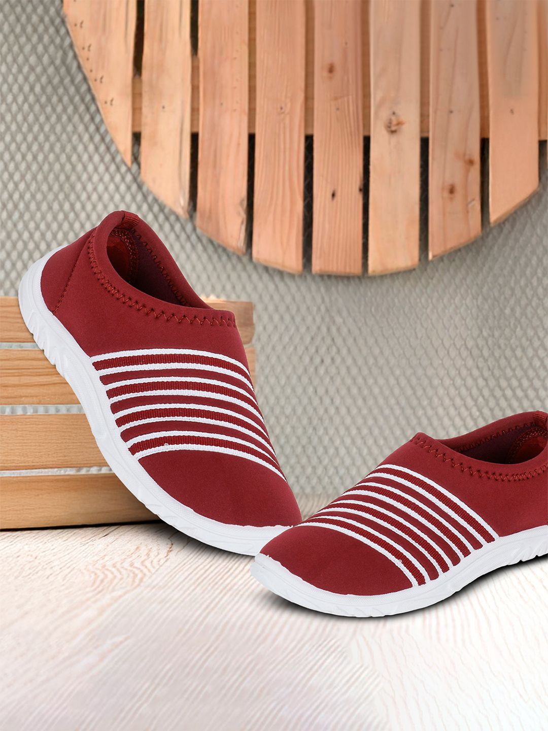DOCTOR EXTRA SOFT Women Slip-On Walking Non-Marking Shoes