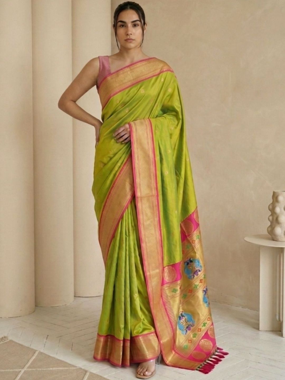ELITE WEAVES Ethnic Motifs Zari Silk Blend Paithani Saree