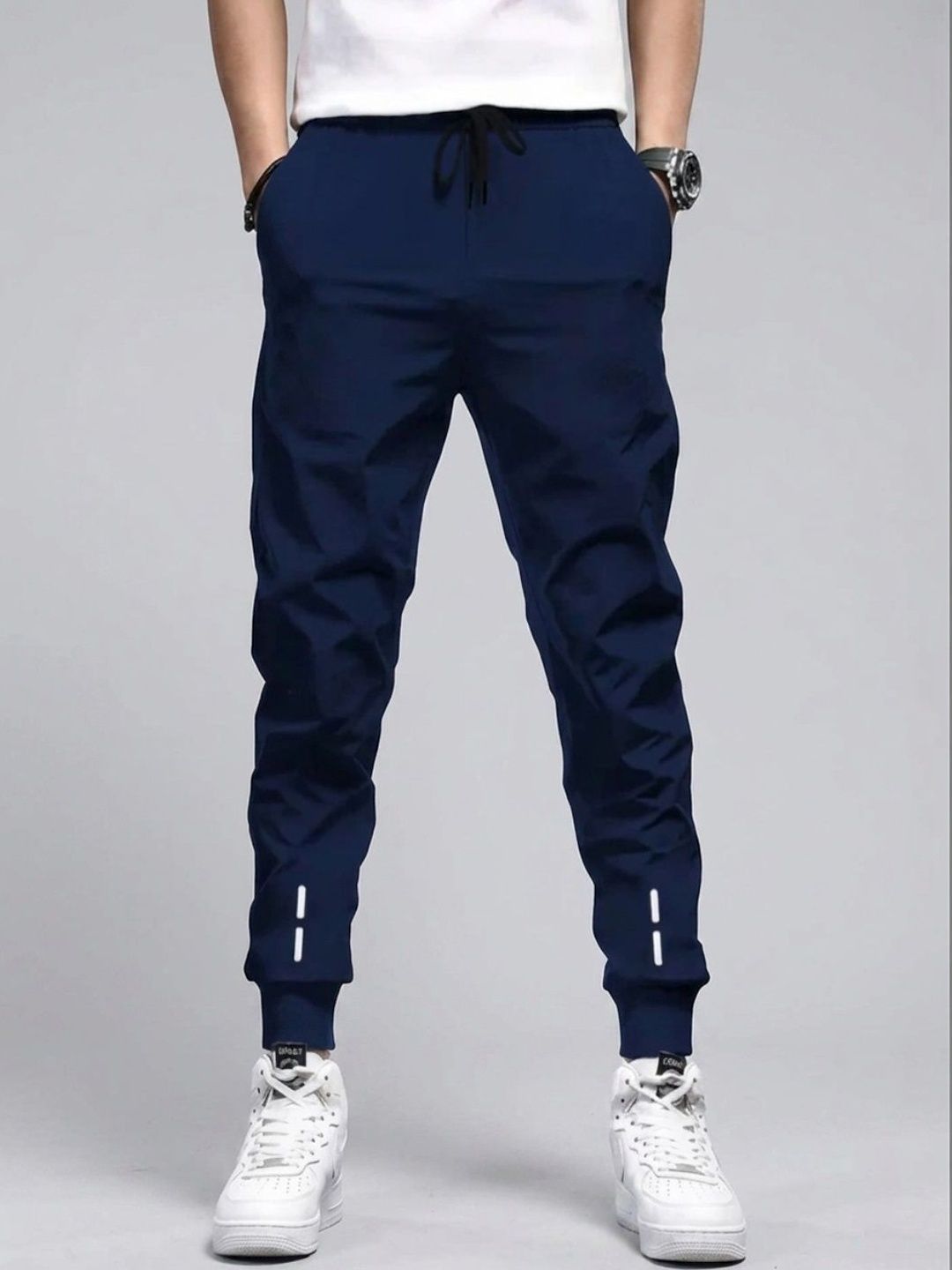 Metronaut Men Regular Fit Training Joggers