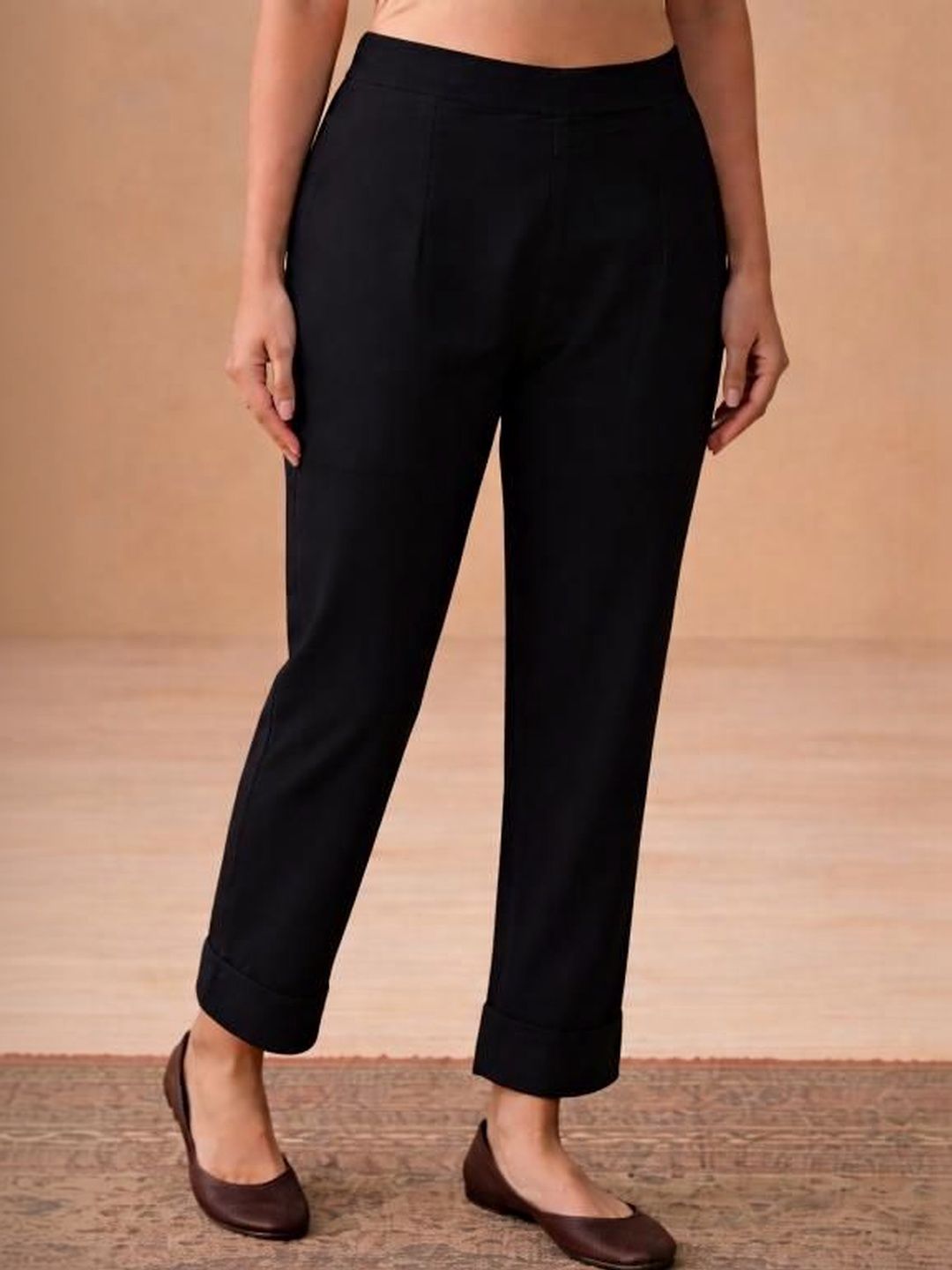 Keshar Women High-Rise Trousers