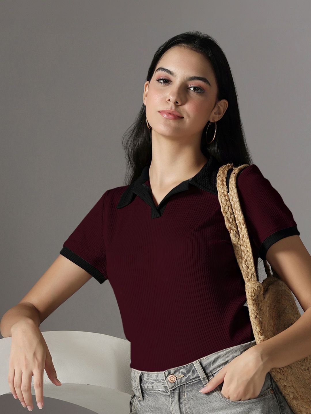 Short Sleeve Maroon Collar Top 4