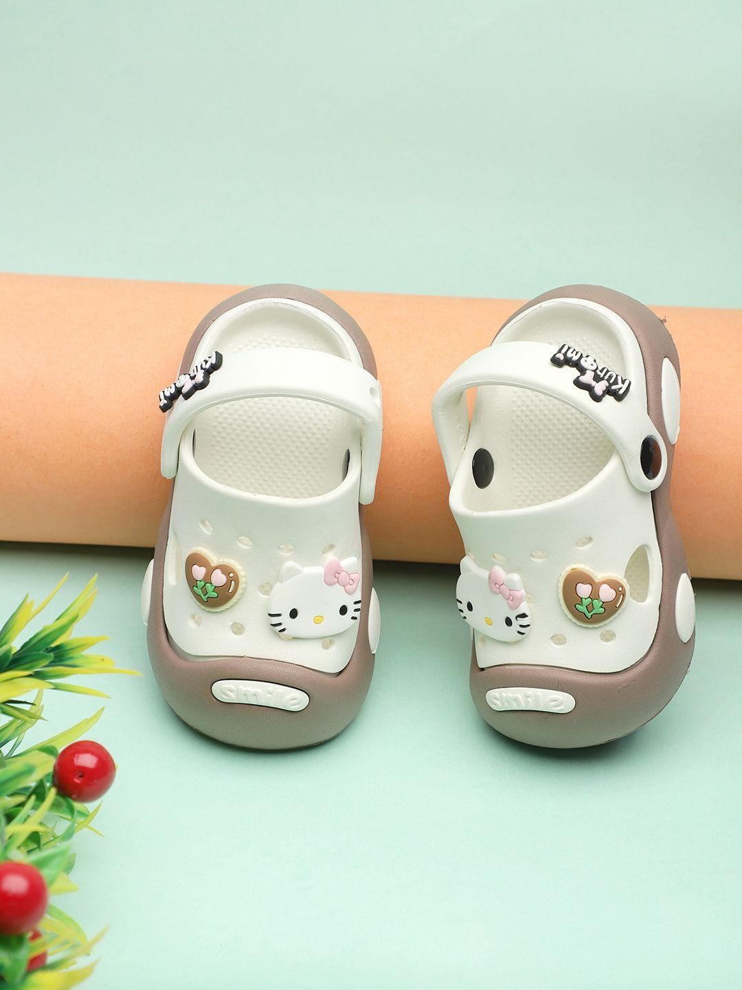 TOMSY CHOICE Boys Clogs Sandals