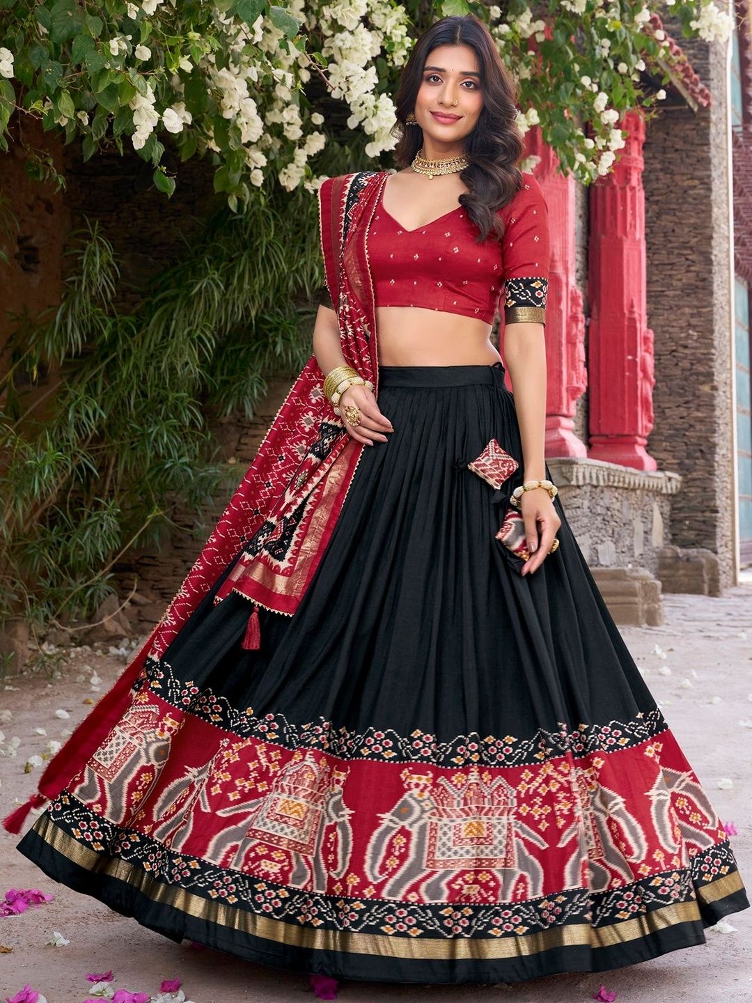 Printed V-Neck Flared Lehenga Choli