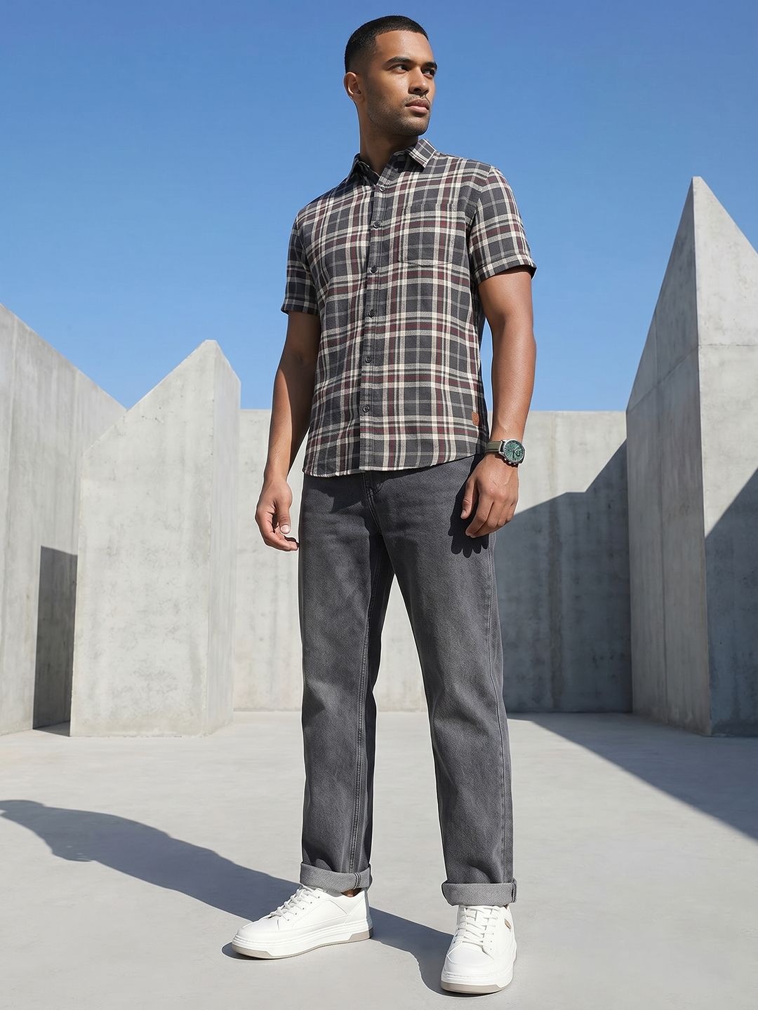 The Roadster Life Co. Checked Pure Cotton Casual Shirt