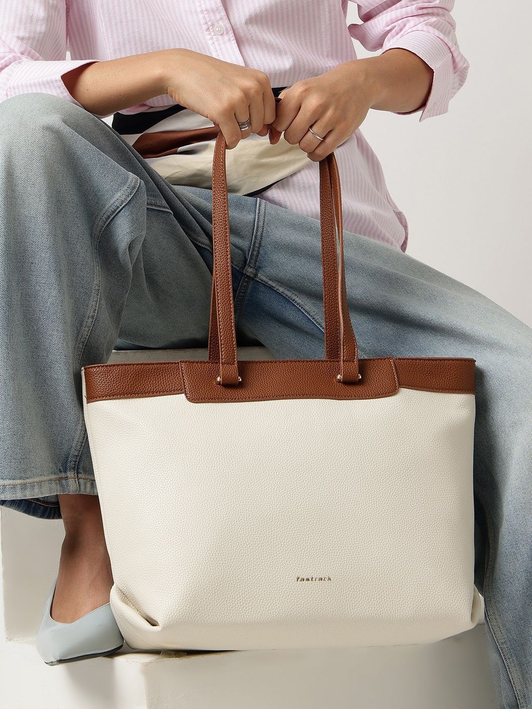 Fastrack Vanilla Clay Laptop Tote with 14 Inch Laptop Sleeve