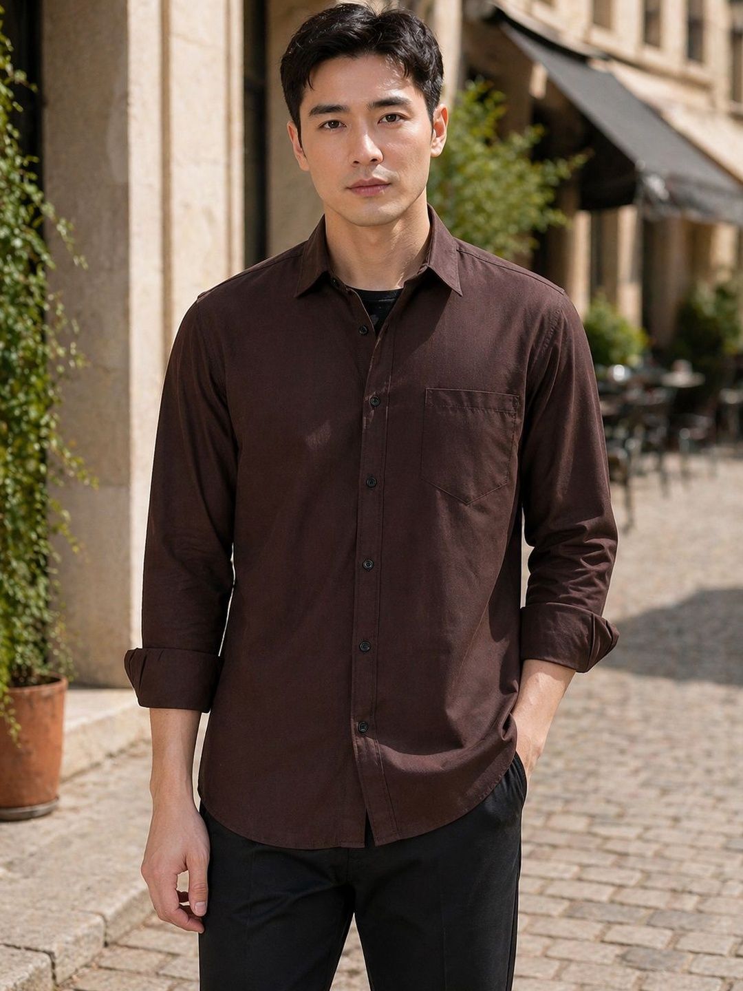 The Roadster Lifestyle Co Pure Cotton Spread Collar Slim Fit Shirt