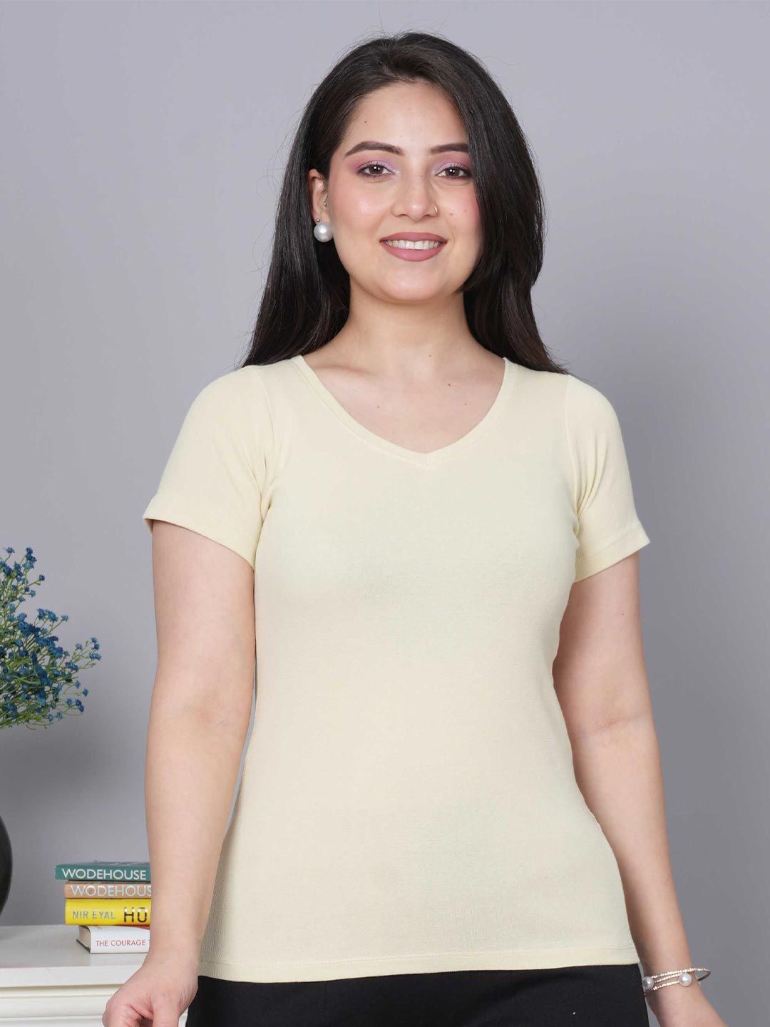 Mlada Regular Sleeves V-Neck Cotton Relaxed Fit T-shirt
