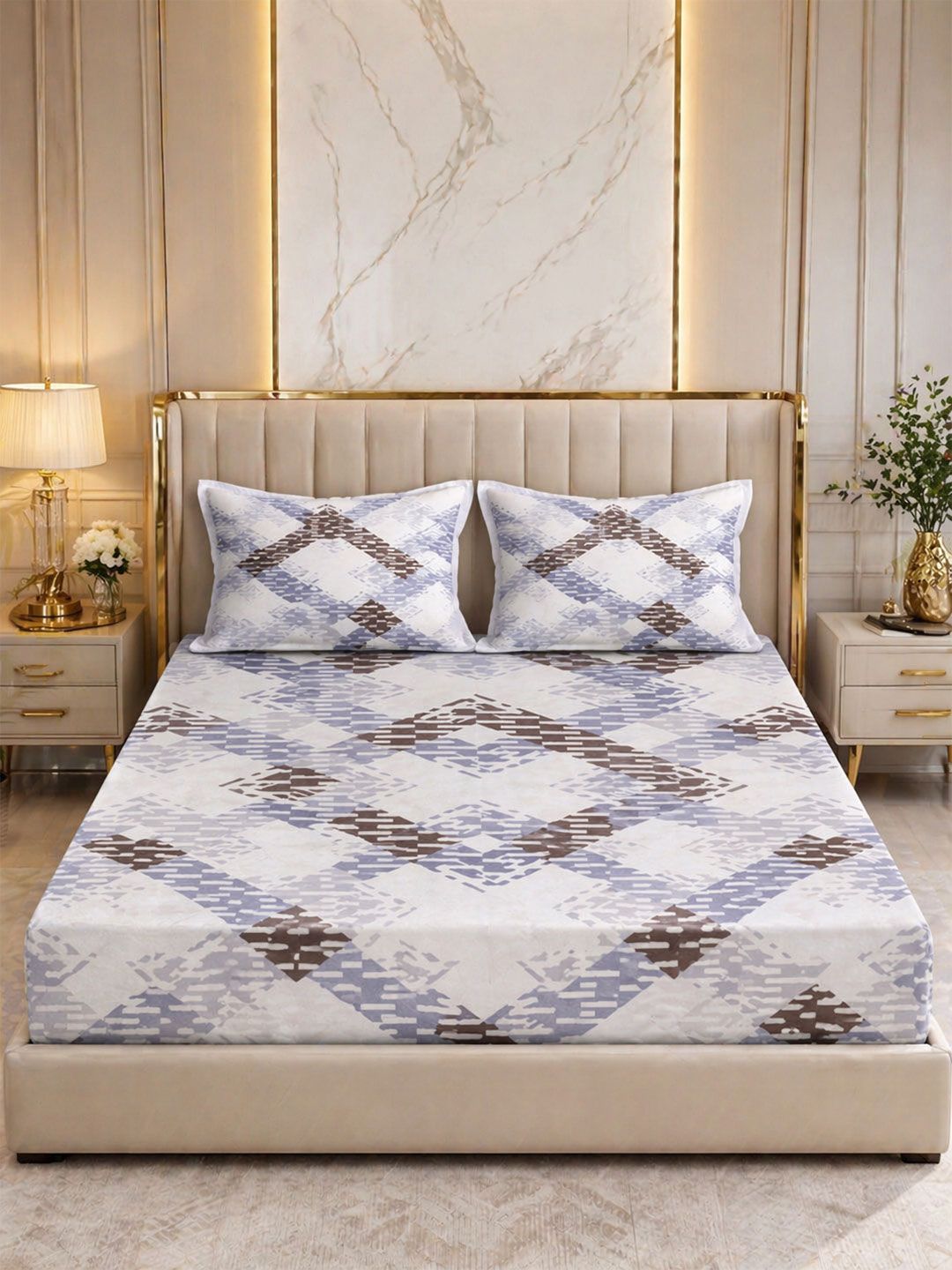 Buy Signature Brown & Beige Geometric 210 TC King Bedsheet With 2 Pillow Covers -  - Home for Unisex