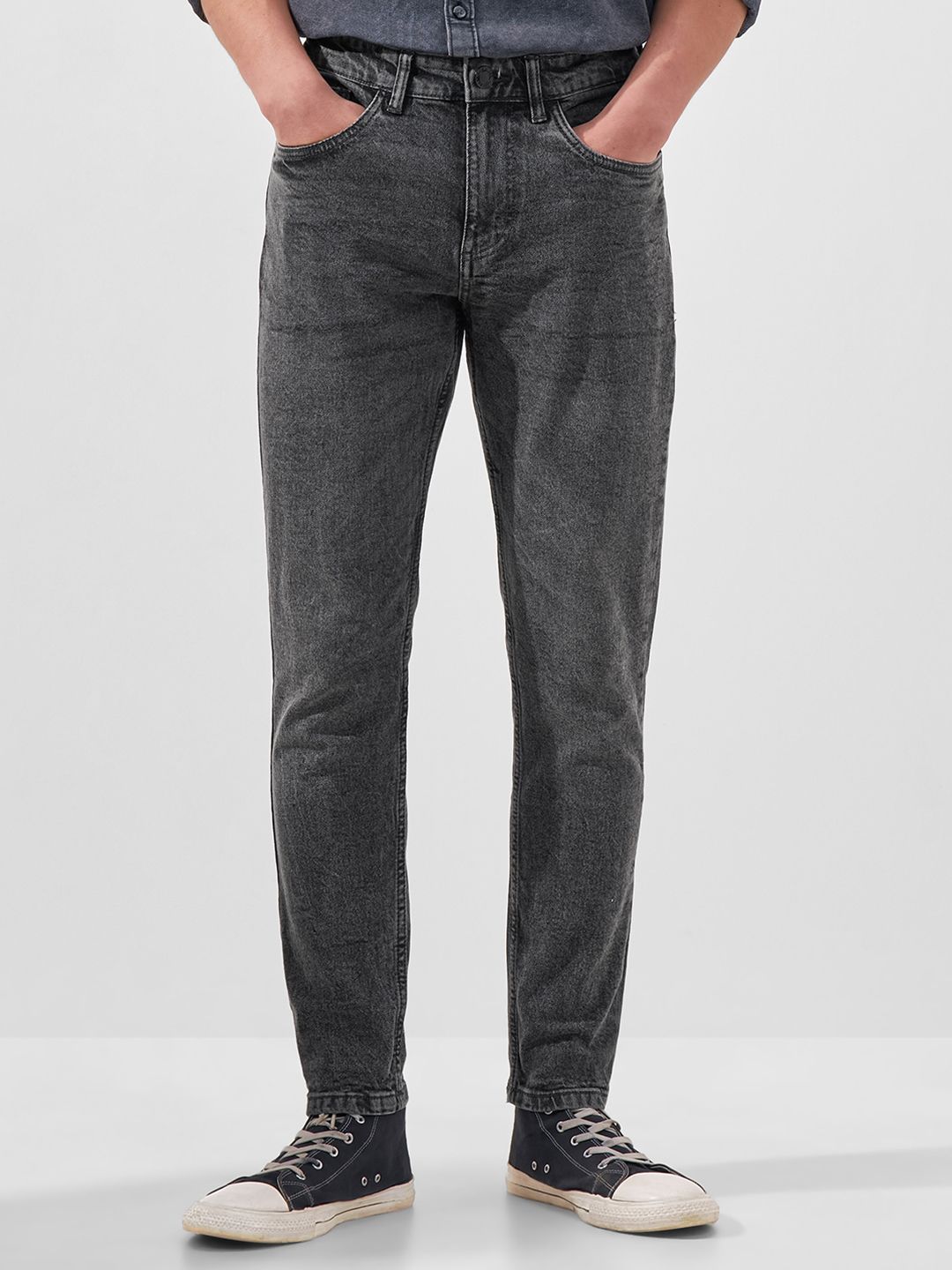 HIGHLANDER Men Tapered Fit  Heavy Fade Jeans