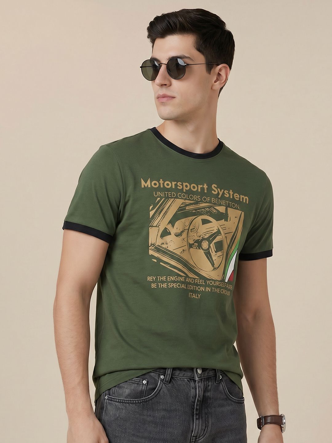 United Colors of Benetton Printed Round Neck T-shirt