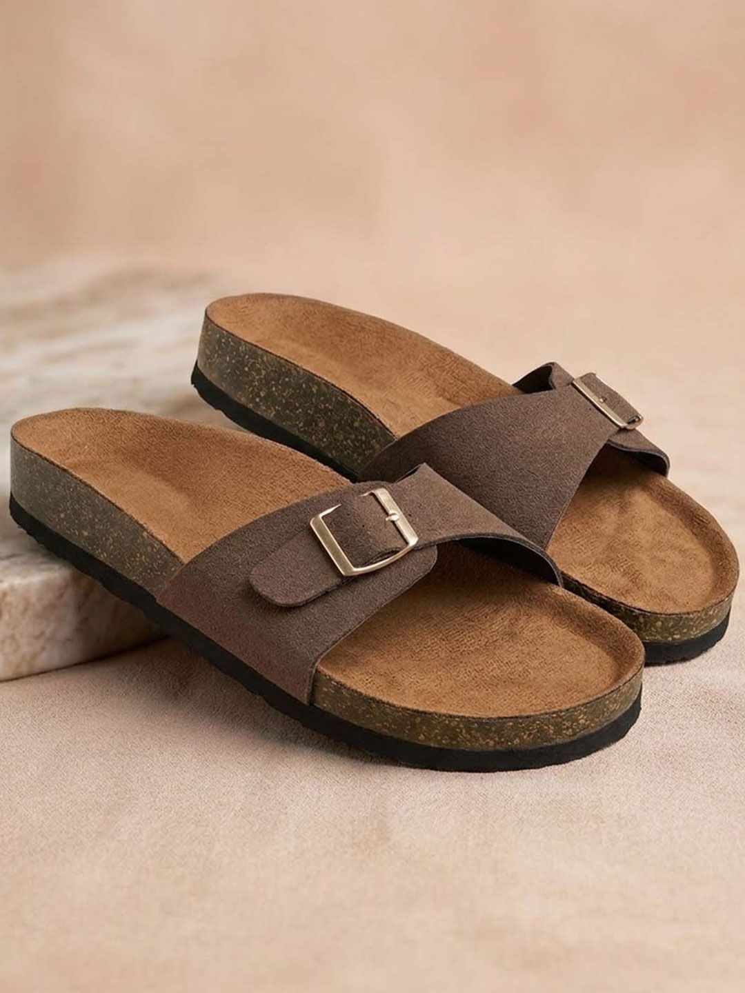 LYDC Women Open Toe Flats with Buckles