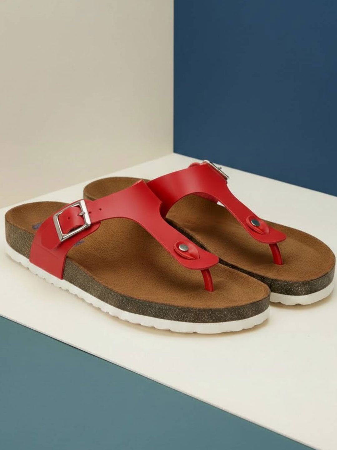 LYDC Women Red One Toe Flat Sandals with Buckles