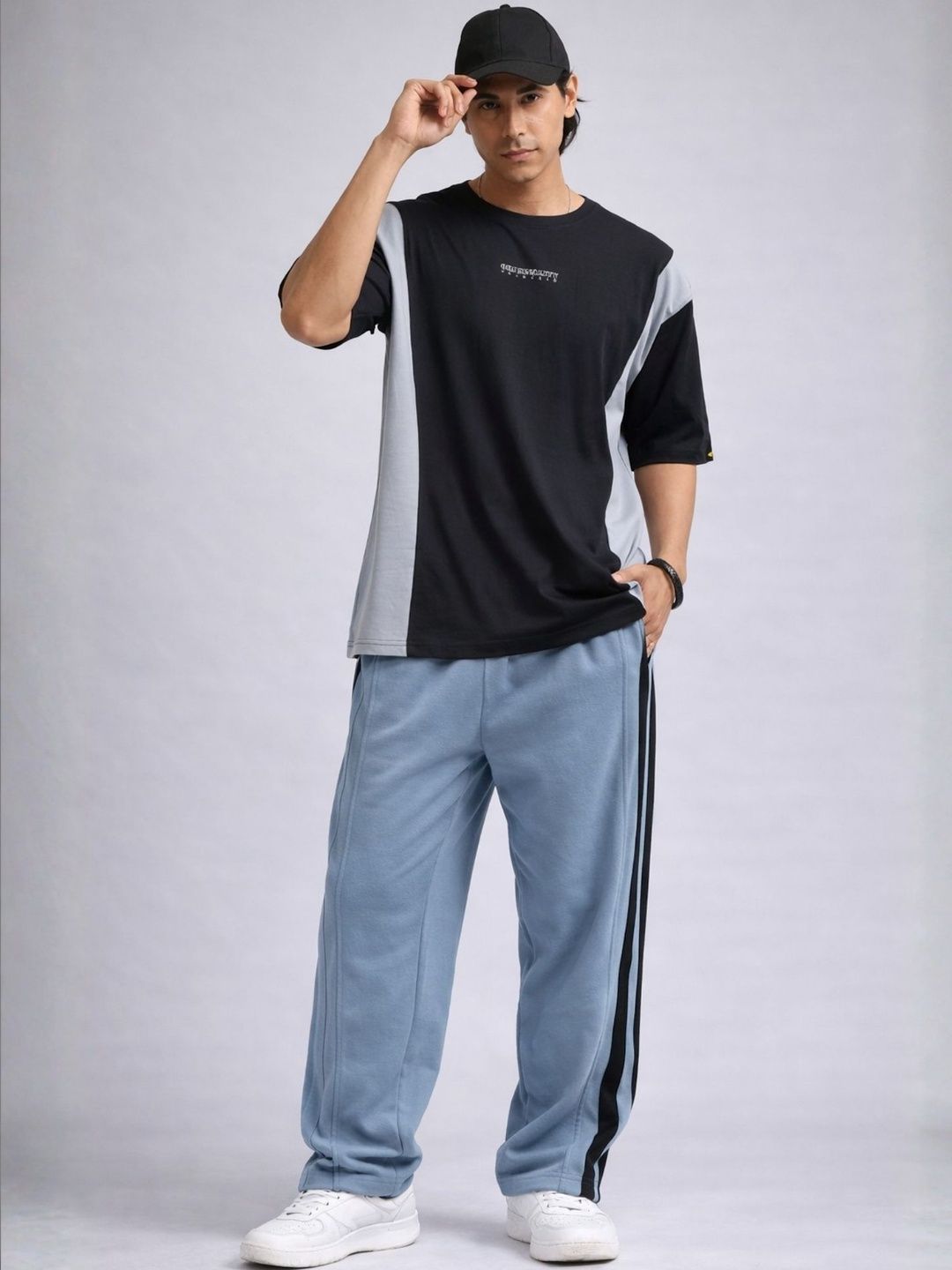 Maniac Cotton T-shirt with Joggers