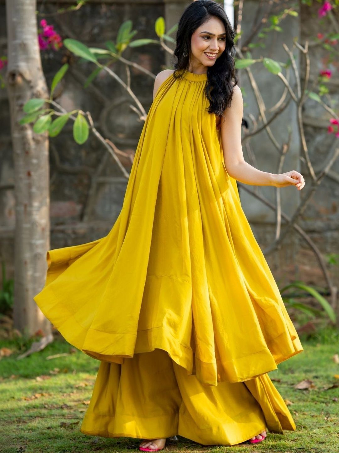 HOUSE OF JAMOTI Chanderi Solid Top with Palazzos