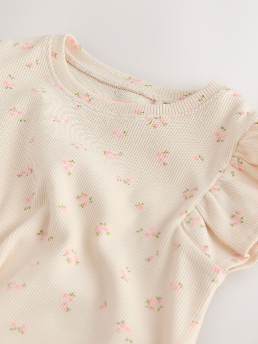 Girls Floral Print Flutter Sleeve Top 3