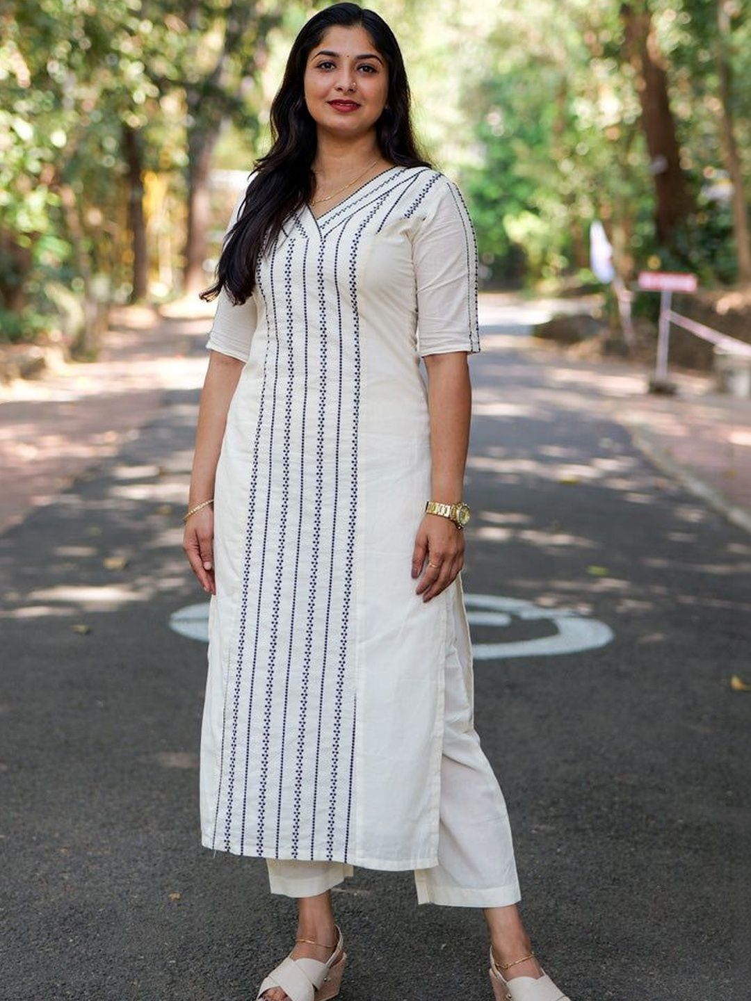 JBTEX Women Ethnic Motifs Printed Regular Kurta with Trousers