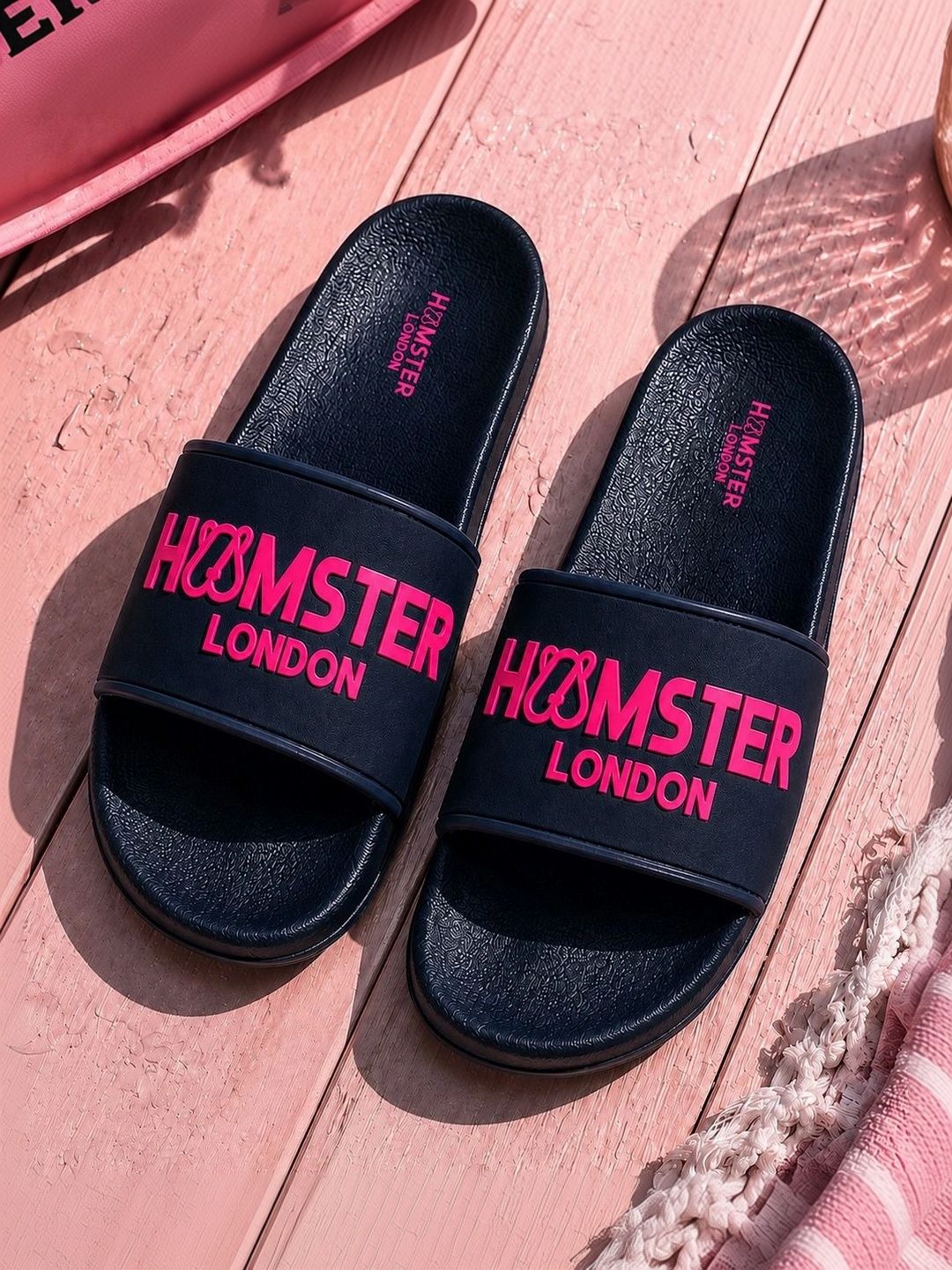 HAMSTER LONDON Women Printed Sliders