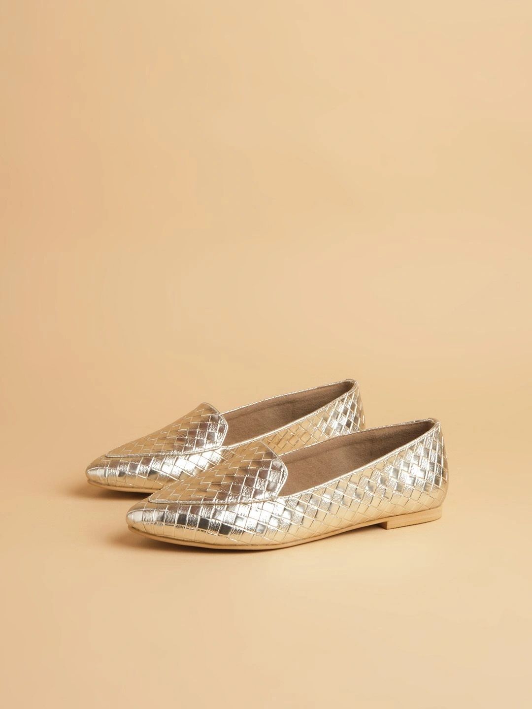 Buy ERIDANI Carin Textured Loafers -  - Footwear for Women