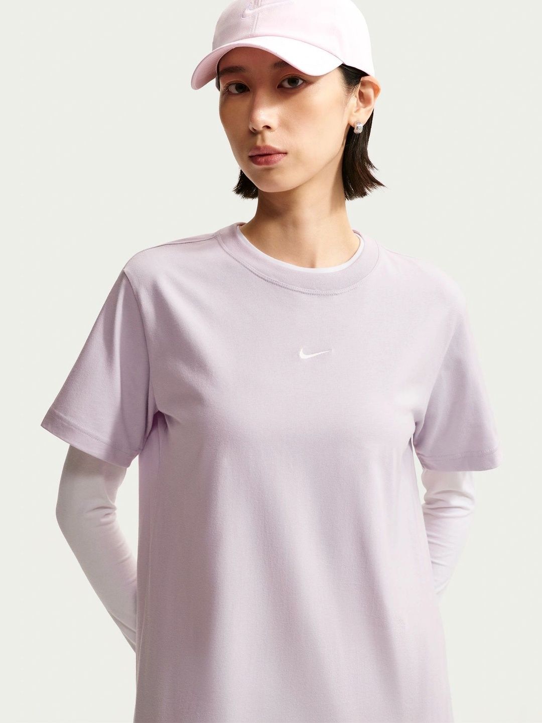 Nike Women Brand Logo T-shirt