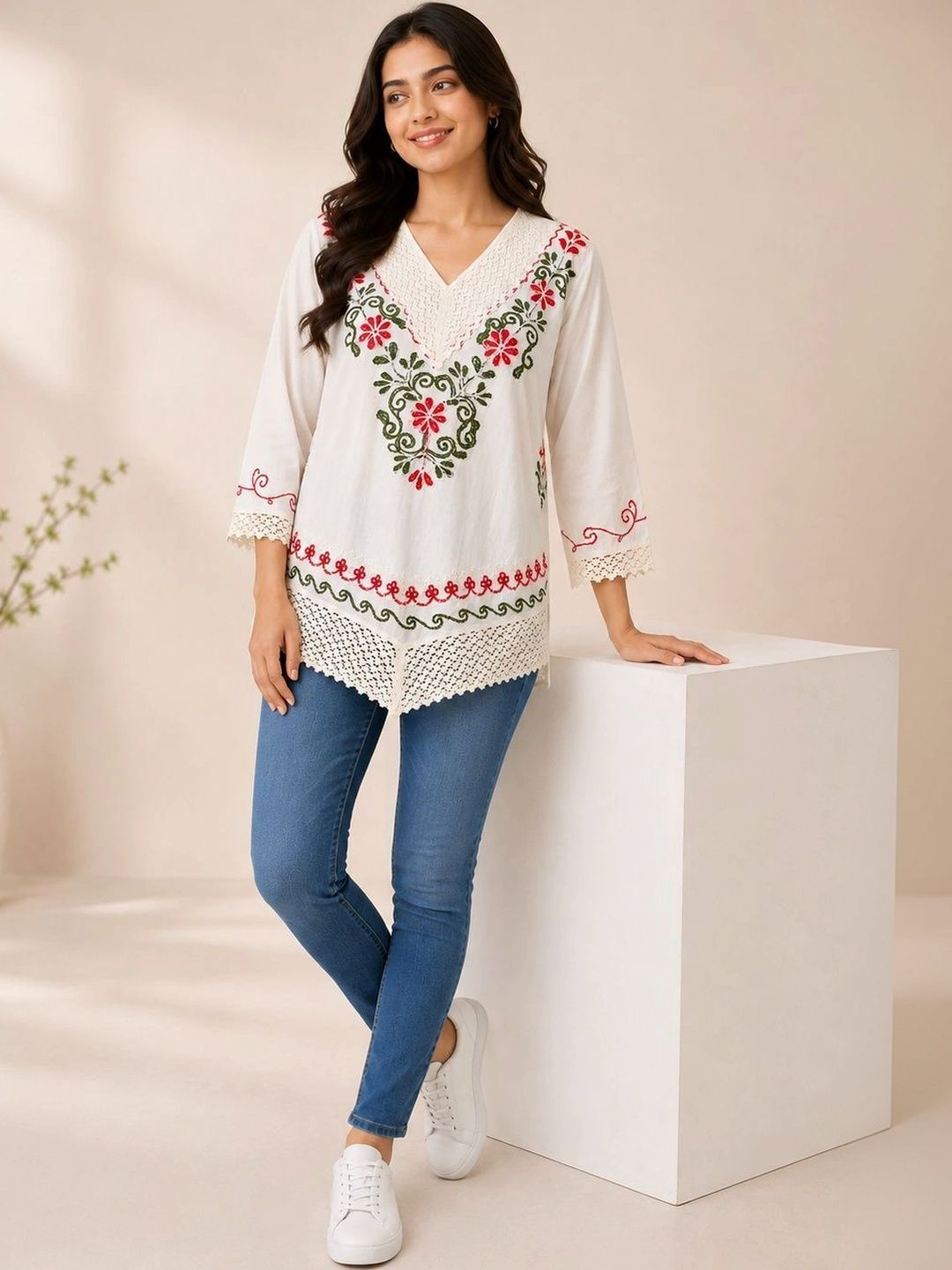 ZHOF Floral Embroidered Ethnic Top