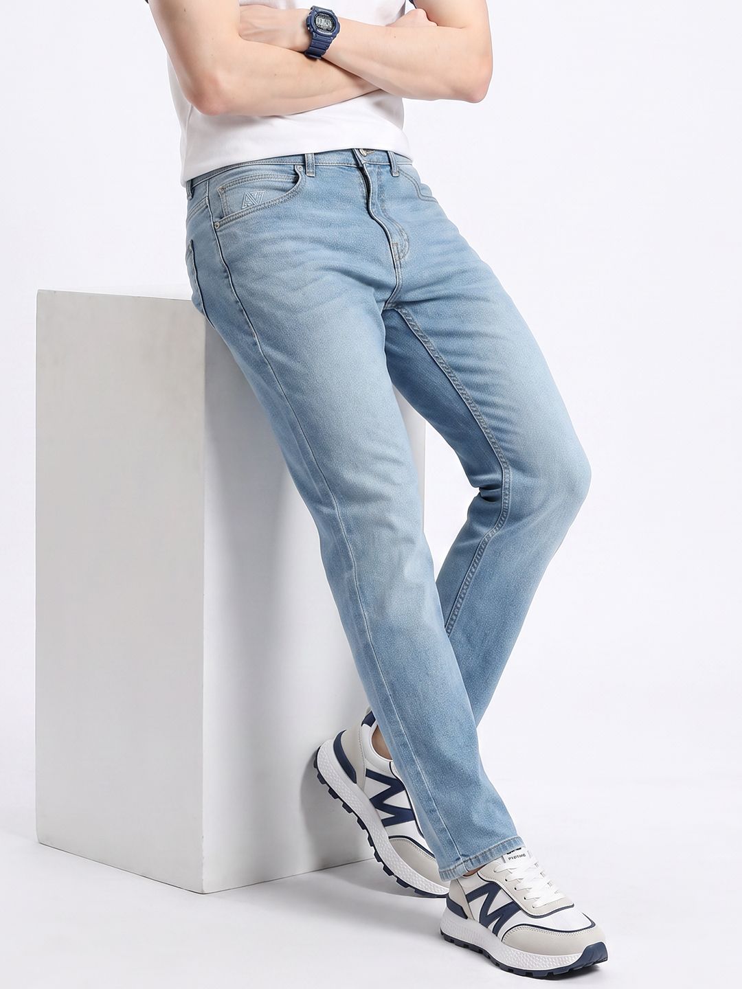 Aeropostale Men Tapered Fit Heavy Fade Jeans