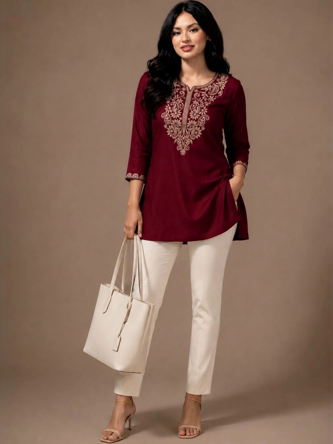 ULTRAVOGUE Viscose Rayon Embroidered Ethnic Tunic