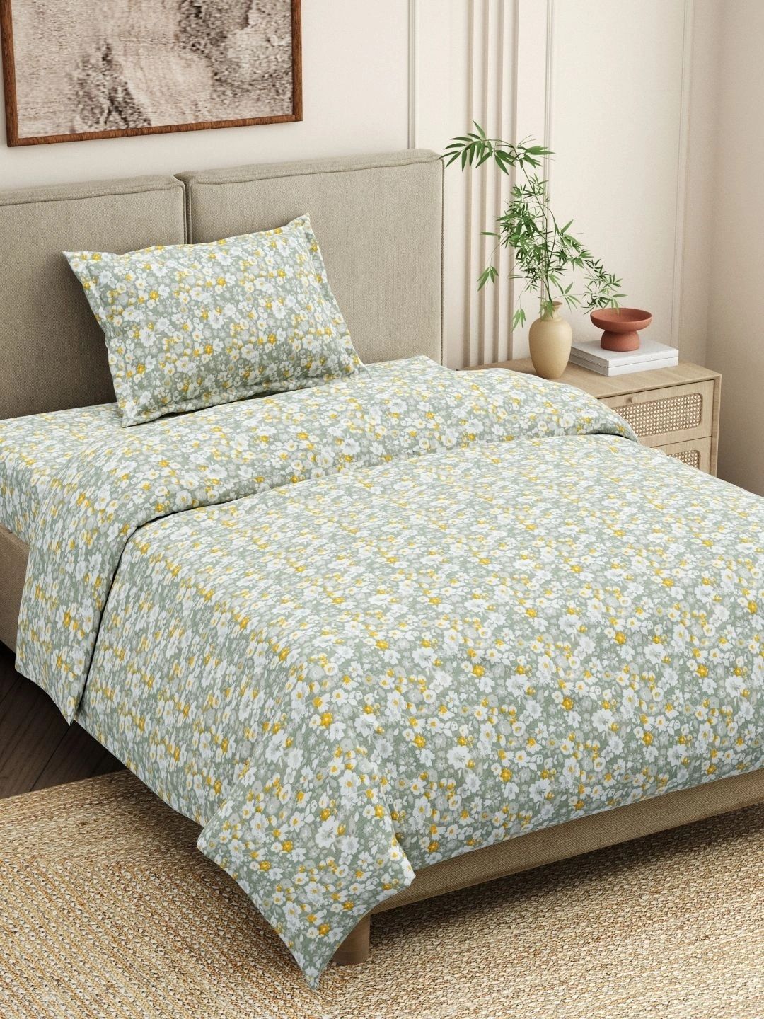 haus & kinder Silver-Toned Floral 186 TC Single Bedsheet with 1 Pillow Covers