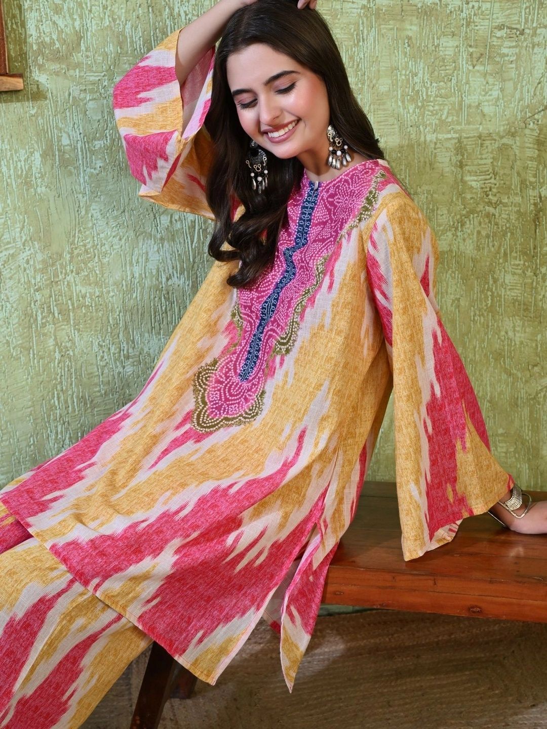CRENOL THREADS Bandhani Printed Round Neck Bell Sleeves Tunic with Trouser Co-Ords