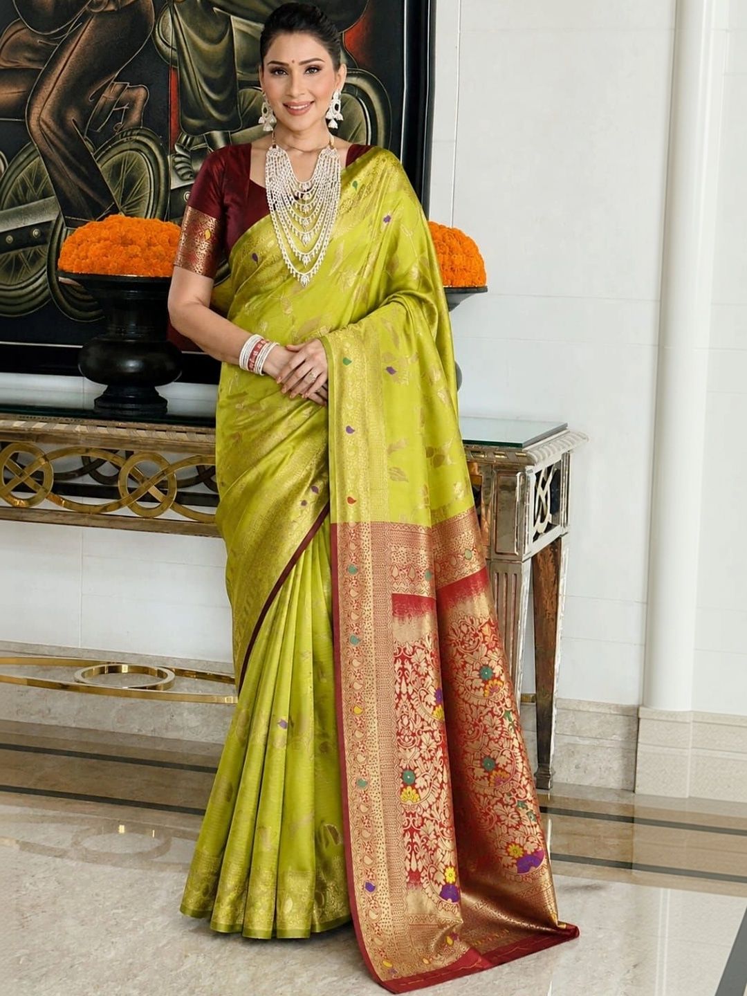 vastranagari Woven Design Zari Art Silk Designer Banarasi Saree