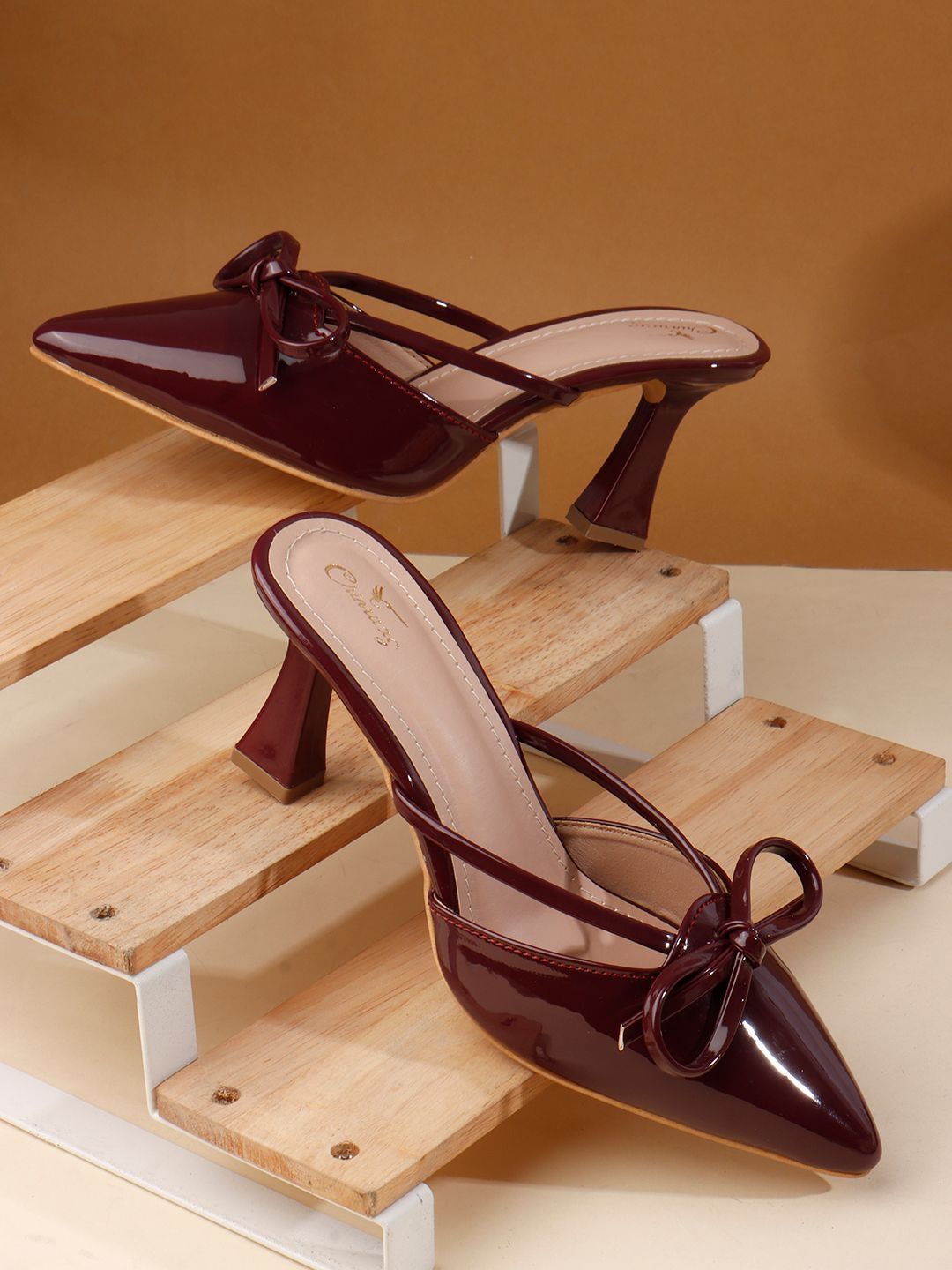 CHINRAAG Block Sandals with Bows