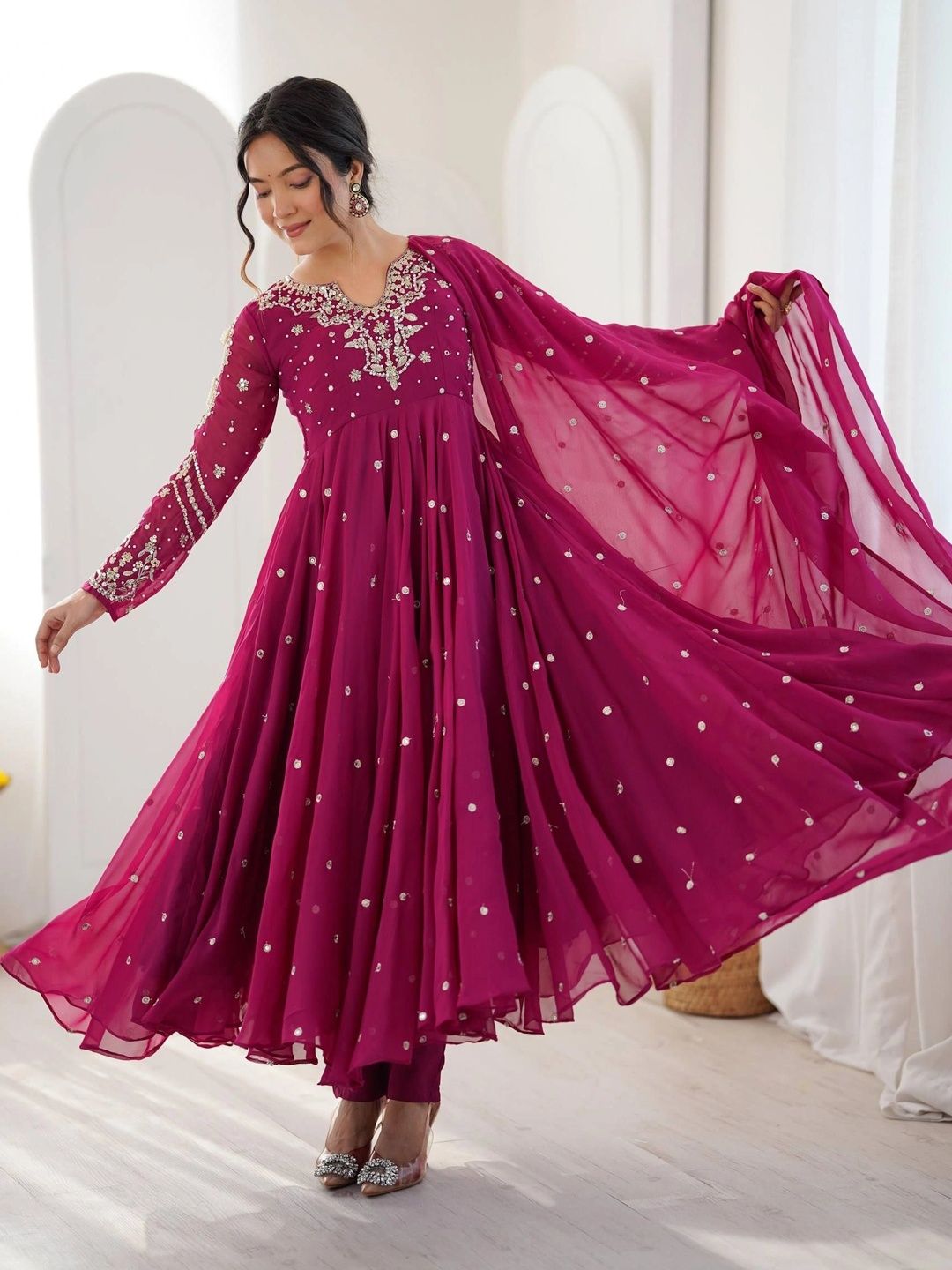 VastraBazaar Women Ethnic Motifs Regular Sequinned Silk Georgette Kurta with Trousers & With Dupatta