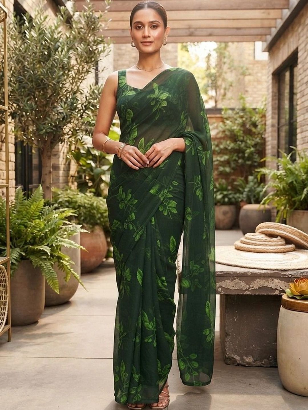 RegalDrapes Floral Poly Georgette Saree