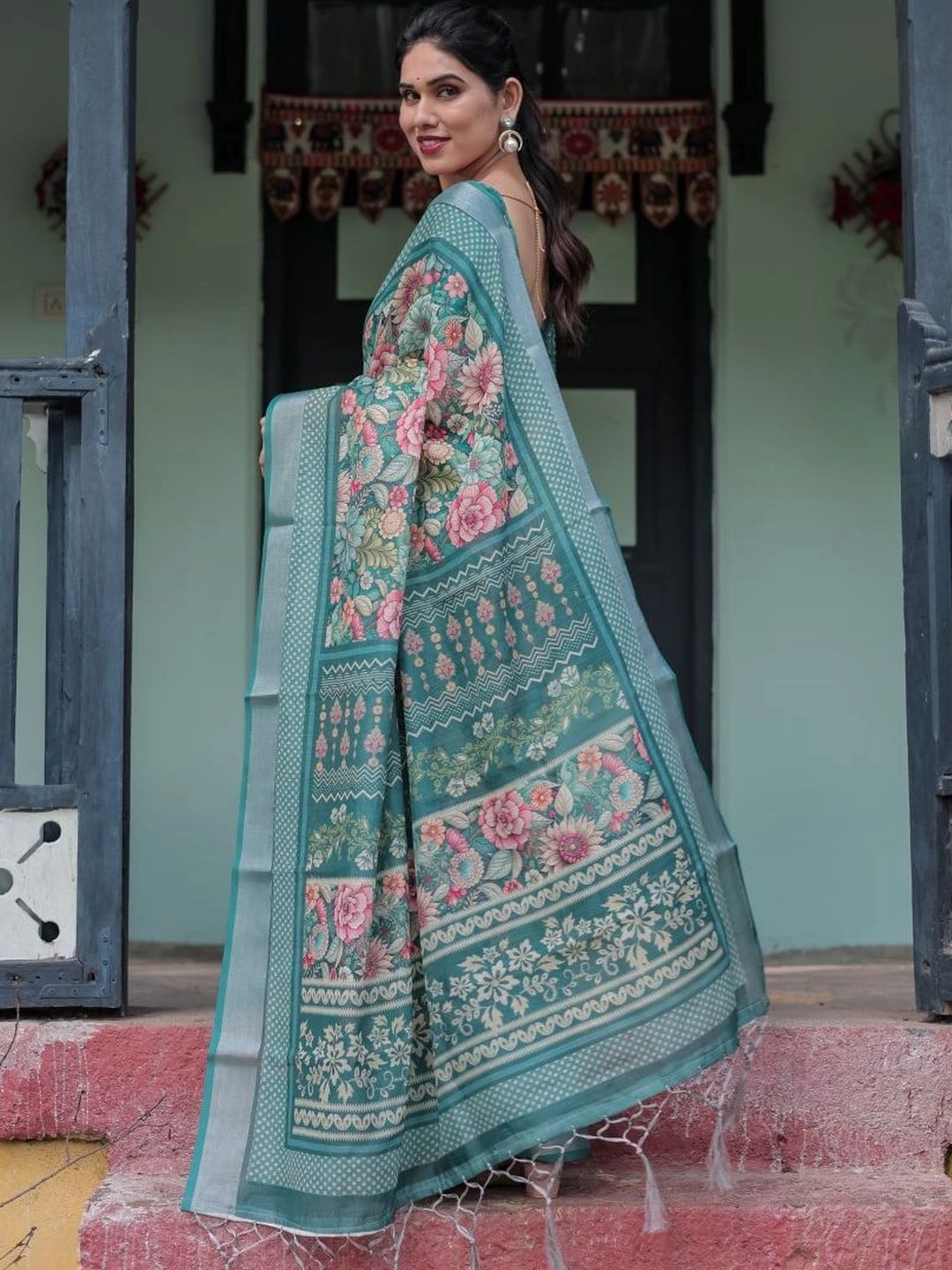 Floral Linen Blend Bhagalpuri Saree 7
