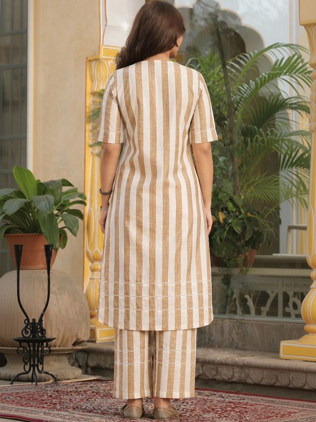 Women Striped Regular Kurti with Palazzos 3