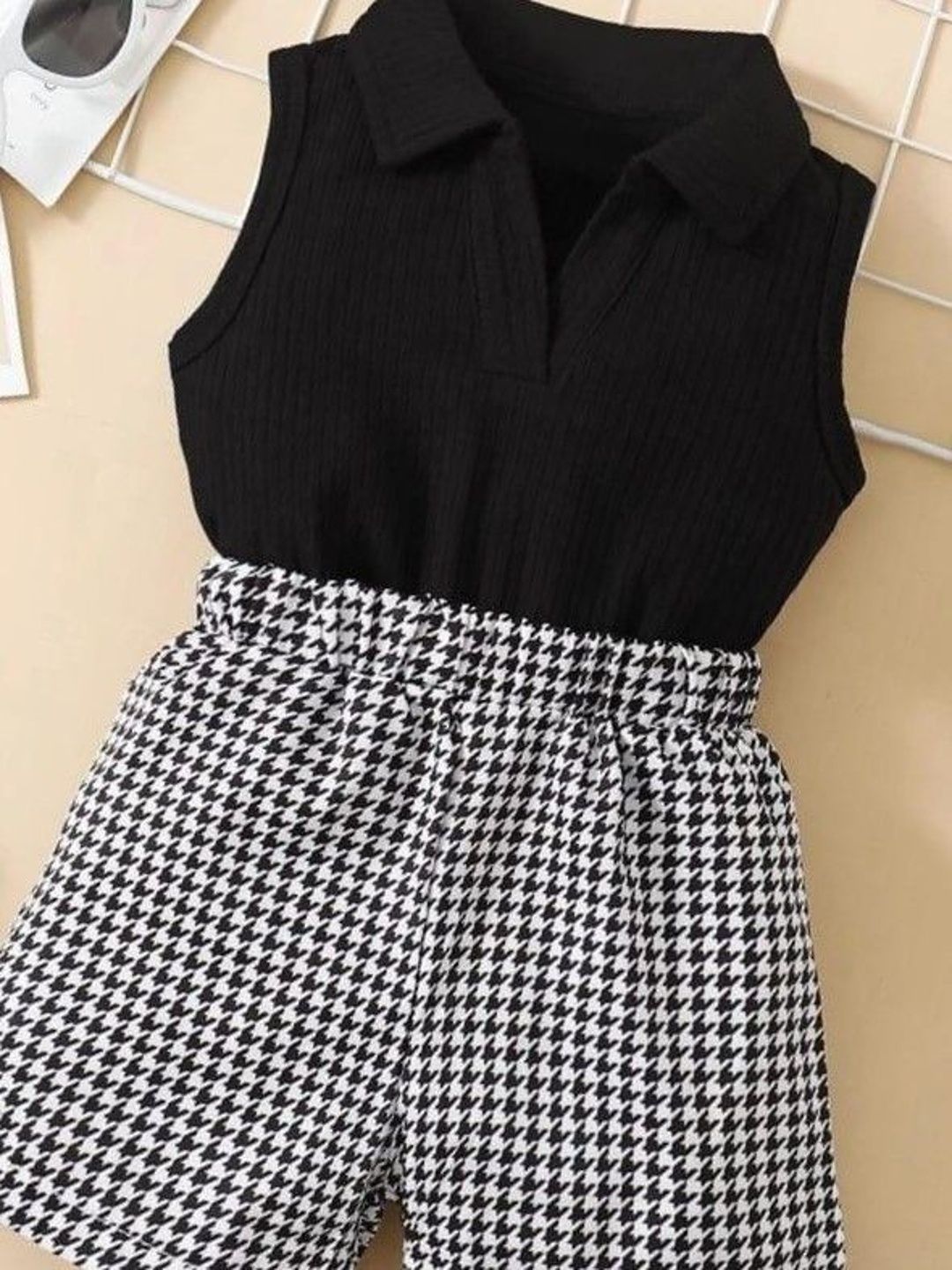 Girls Polo Collar Top with Shorts 3