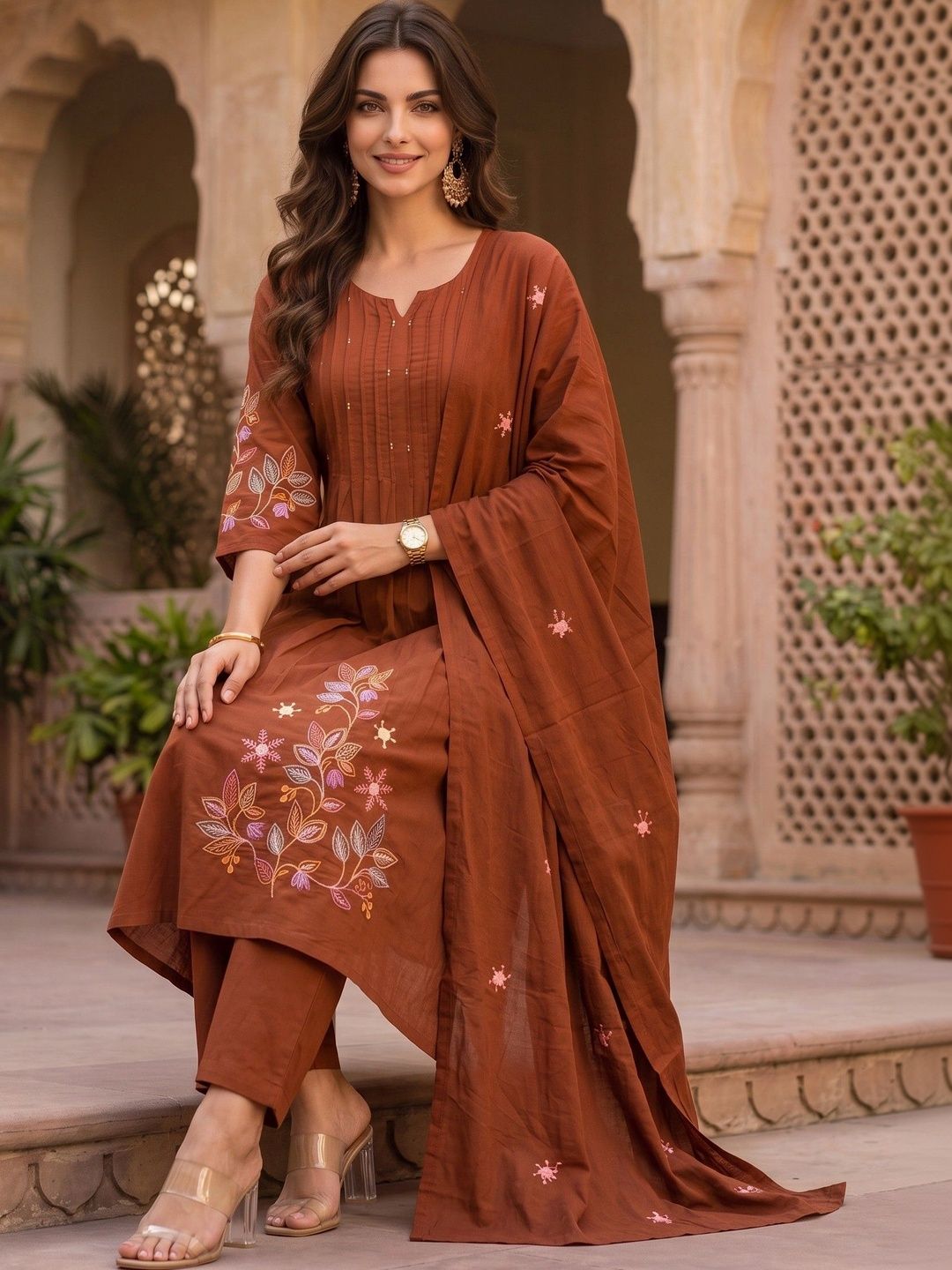 Women Floral Embroidered Regular Thread Work Pure Cotton Kurta with Harem Pants & With Dupatta 4