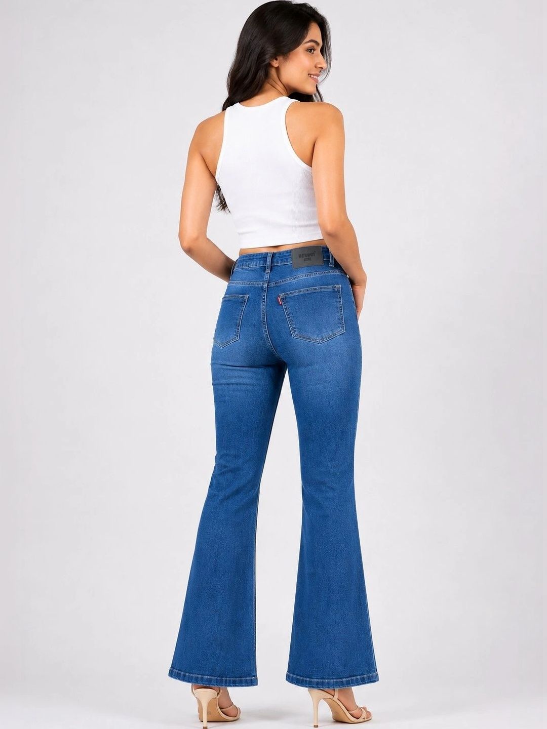 Women Wide Leg Mid-Rise Light Fade Embellished Jeans 3