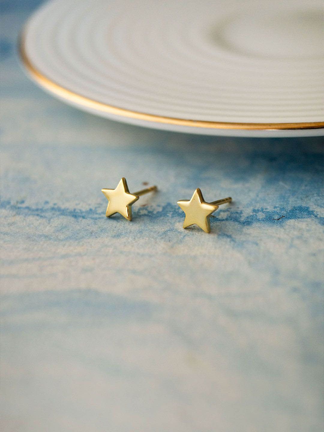 MANNASH 92.5 Sterling Silver Gold Plated Contemporary Studs