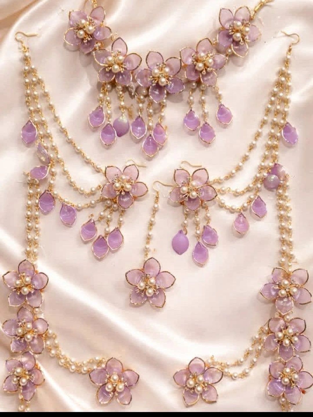 AJ Azad Jewels Pearl Maang Tika and Earrings