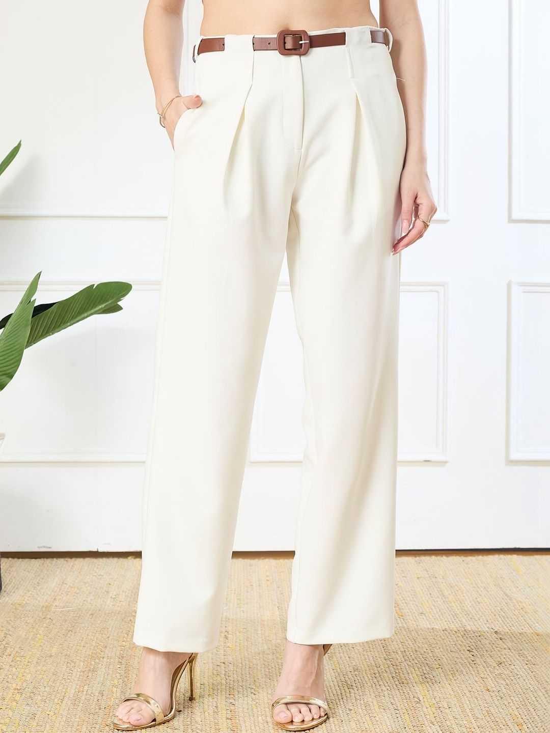 Latin Quarters Women Relaxed High-Rise Easy Wash Pleated Trousers