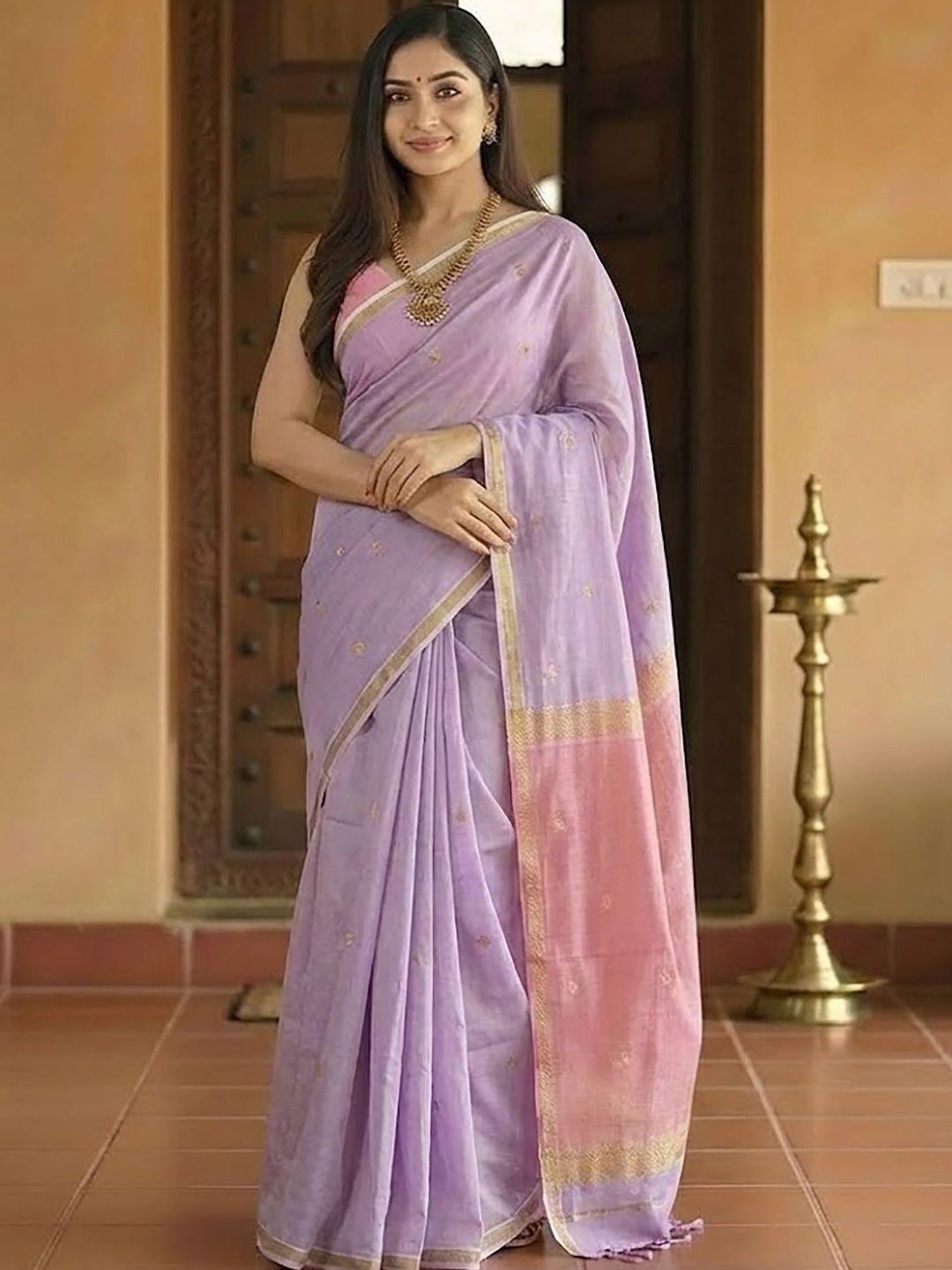Aldwych Woven Design Zari Kanjeevaram Saree