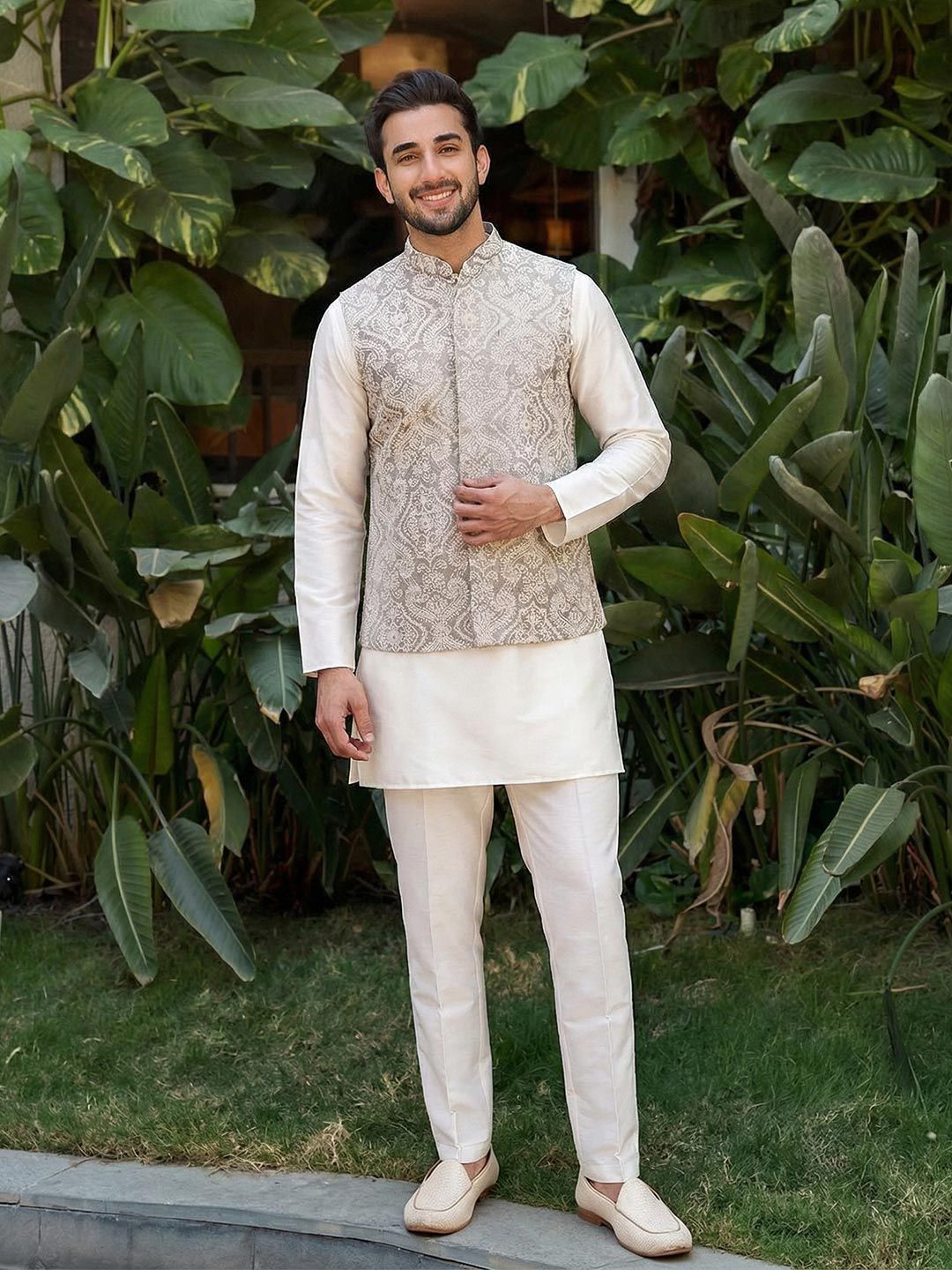 Benarasi Jacquard Short Jacket