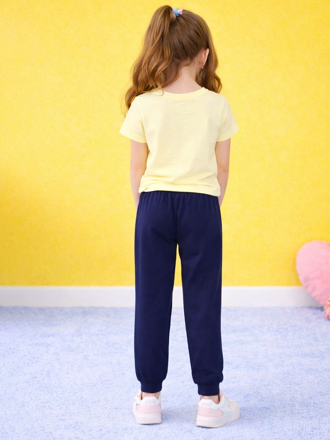 Girls Pack Of 3 Pure Cotton Regular Fit Mid-Rise Joggers 5