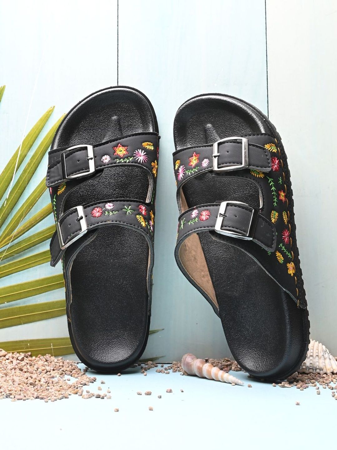 Rowlans Women Printed Slip-On