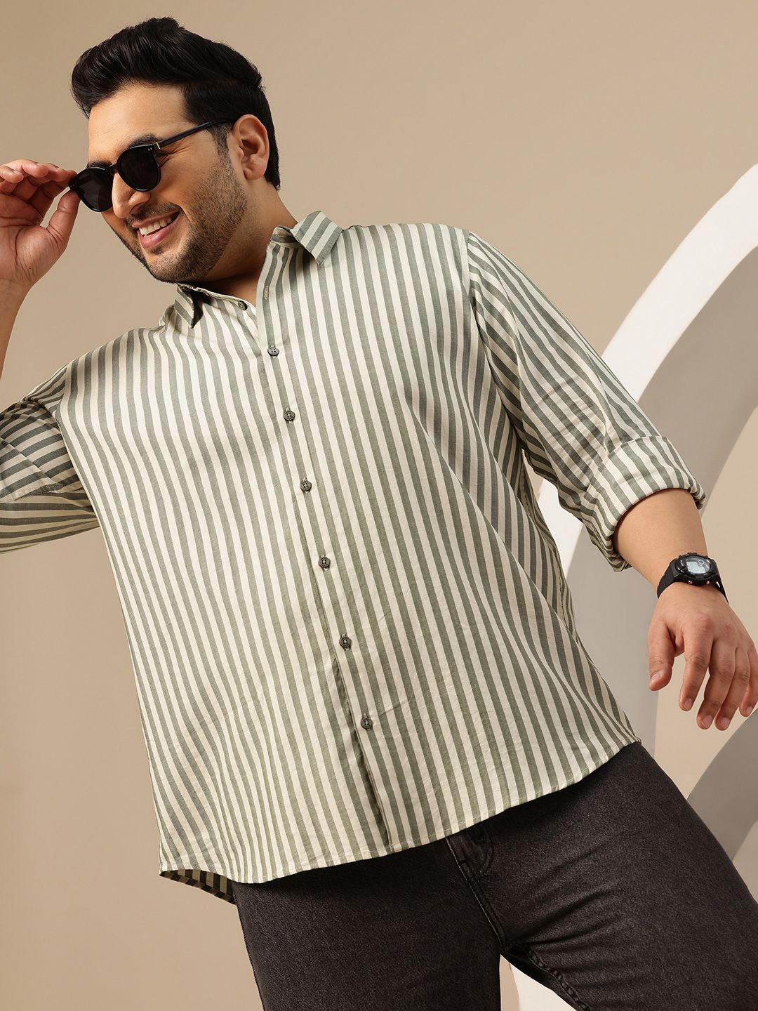 Sztori Plus Size Vertical Stripes Spread Collar Pure Cotton Casual Shirt