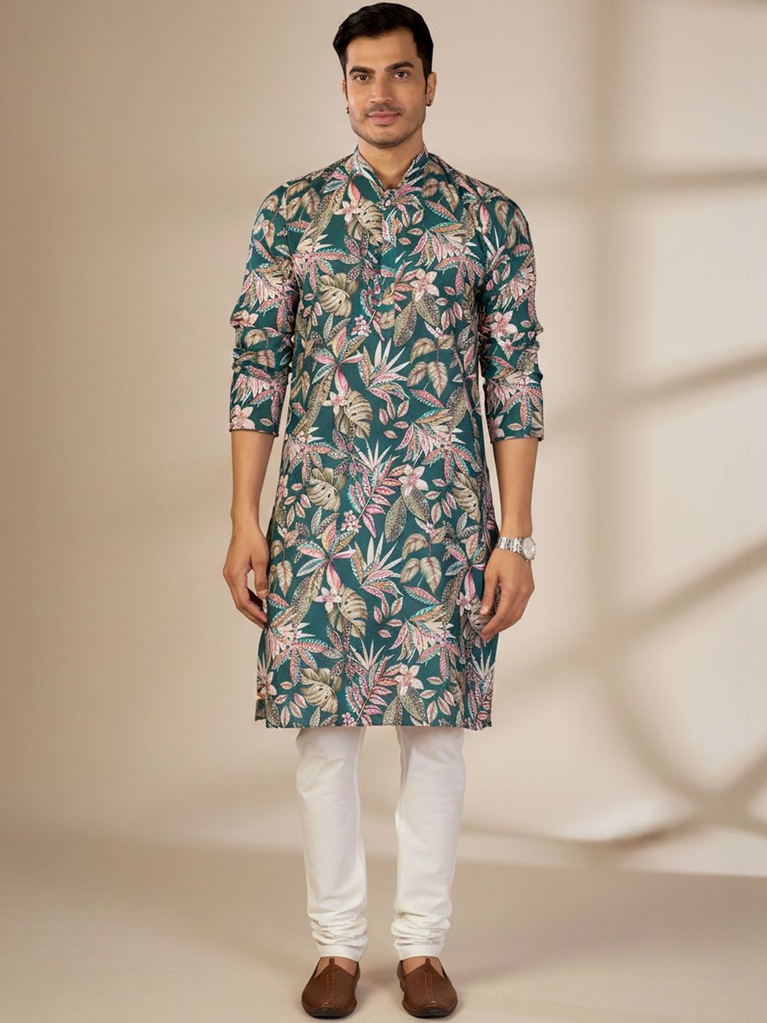 RANGRAAG Men Floral Printed Thread Work Pathani Kurta