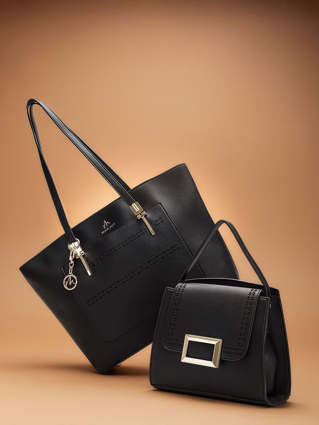 MAEJOY Women Black Textured Set of Tote and Satchel