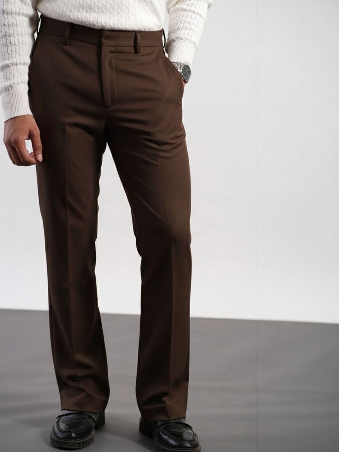 SAINT PEACH Men's Mid-Rise Bootcut Pant